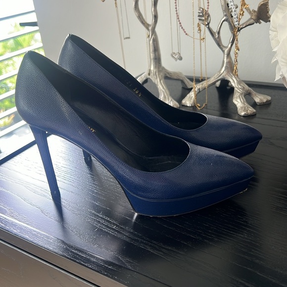 Saint Laurent shoes - Picture 1 of 7